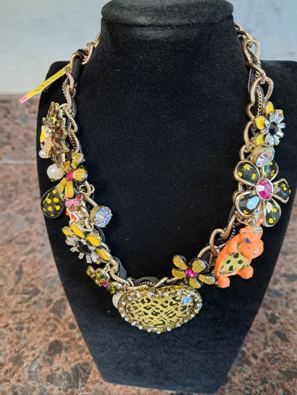 New Betsey Johnson Vintage Yellow Floral Charm Necklace -Hippo Monkey Heart Lion